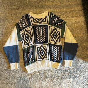 Vintage multi-colored sweater. Size M.